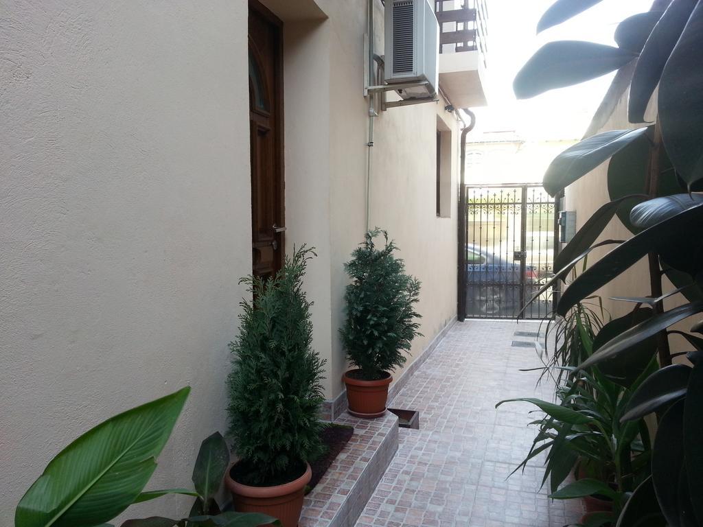 Banu Manta Apartments Бухарест Экстерьер фото