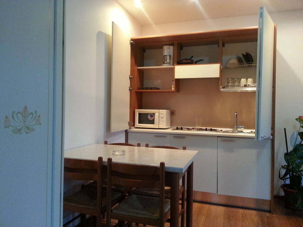 Banu Manta Apartments Бухарест Номер фото