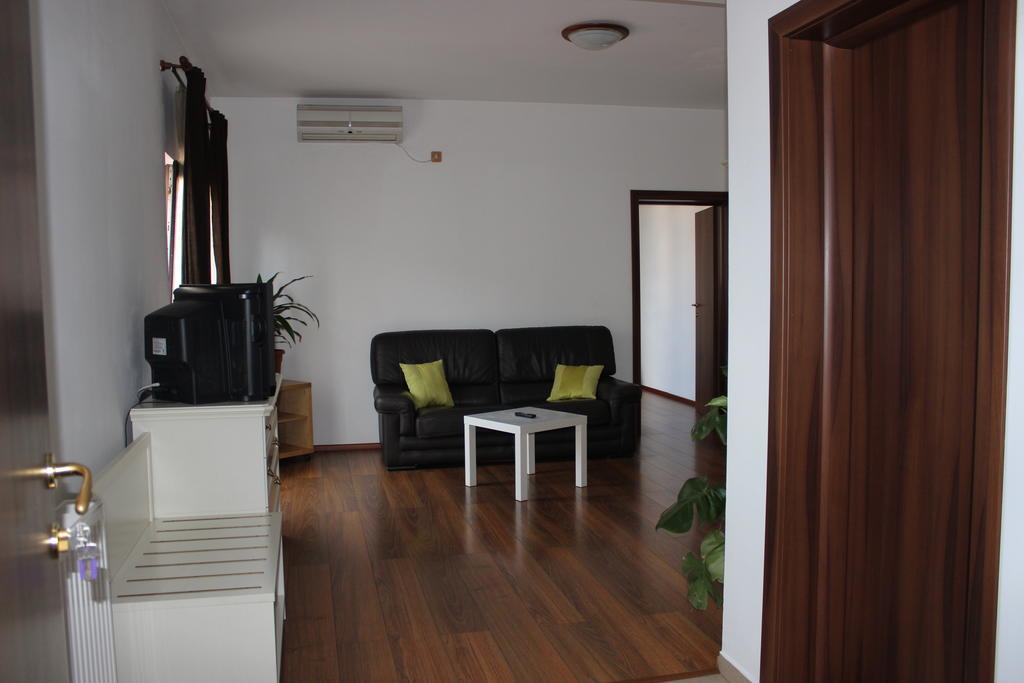 Banu Manta Apartments Бухарест Экстерьер фото
