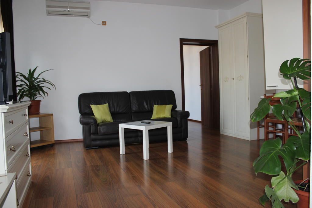 Banu Manta Apartments Бухарест Экстерьер фото